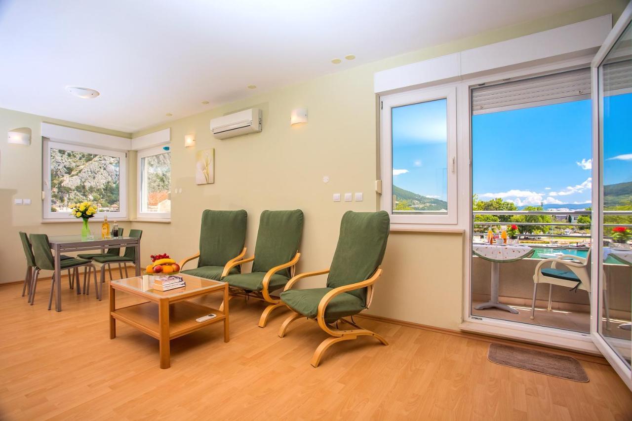 Apartmani Ribnjak Seka Omiš Exterior foto