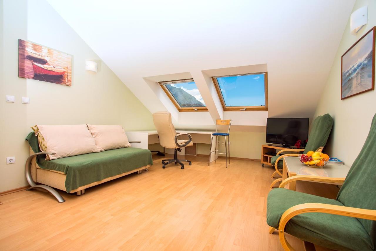 Apartmani Ribnjak Seka Omiš Exterior foto